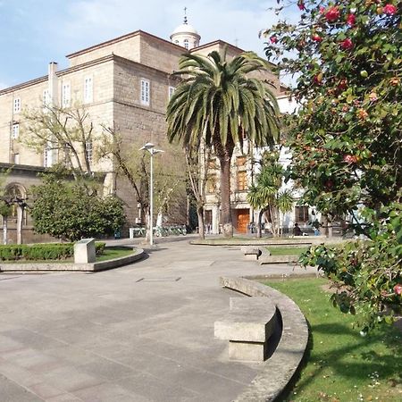Apartamento Pórtico Paraíso Apartment Ourense Bagian luar foto