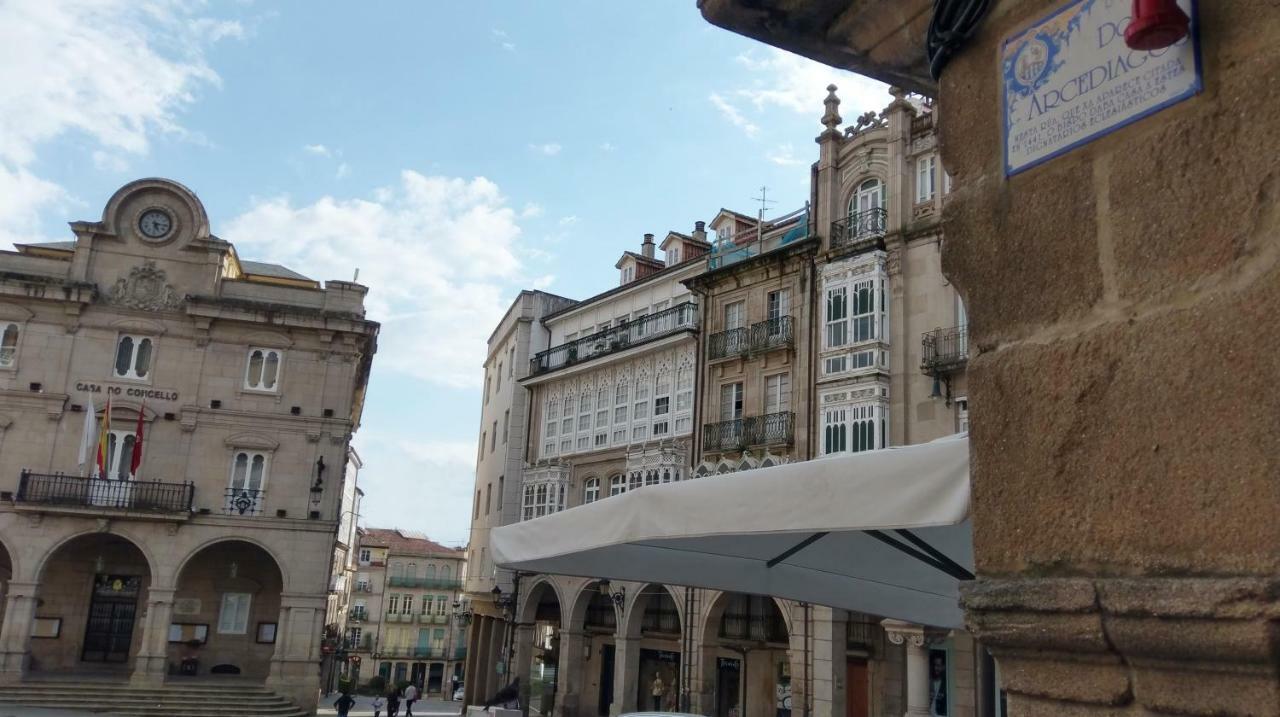 Apartamento Pórtico Paraíso Apartment Ourense Bagian luar foto